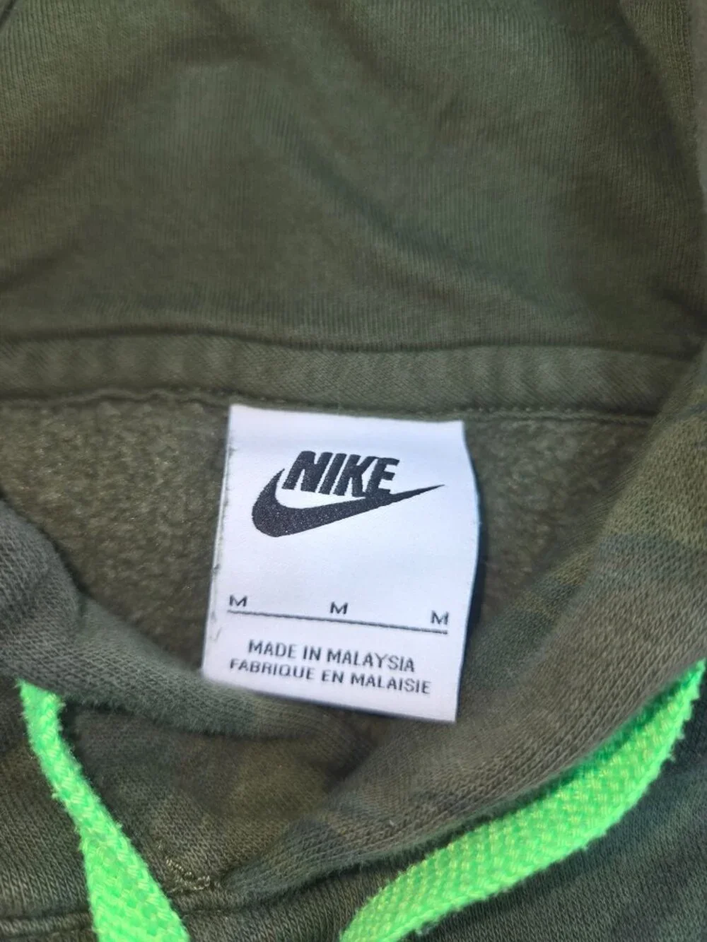 Nike Men's Camouflage Print Hoodie Medium